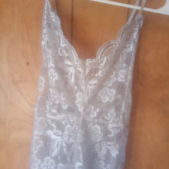 Dianiovs Women's Gray Lacy Bodysuit Size M NWT - Picture 2 of 3